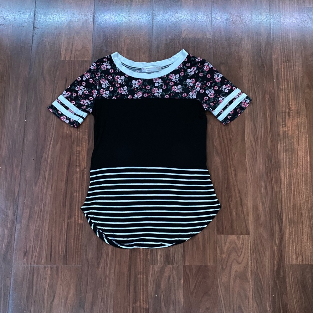 Black T-shirt